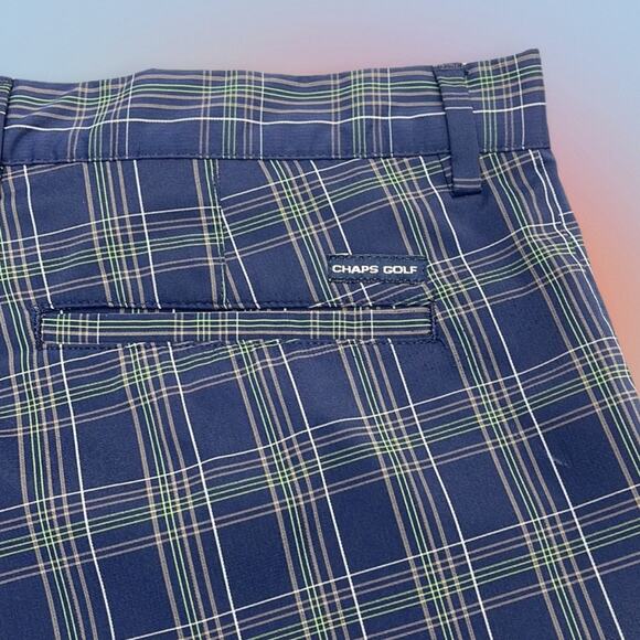 CHAPS GOLF Men’s 38 Blue / Green Plaid Performance Shorts - Picture 4 of 4